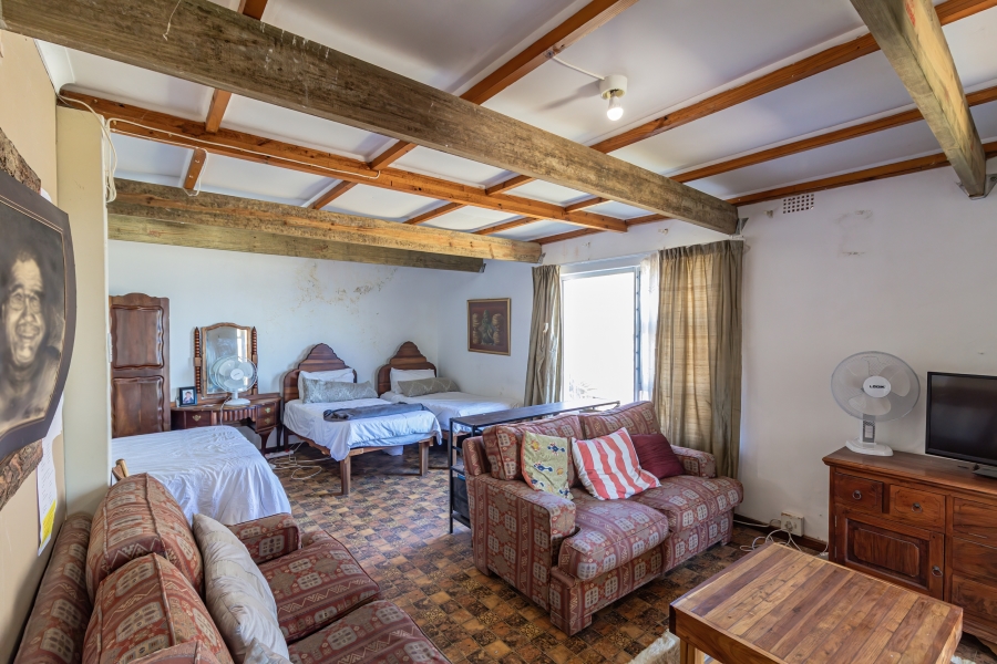 4 Bedroom Property for Sale in Yzerfontein Western Cape